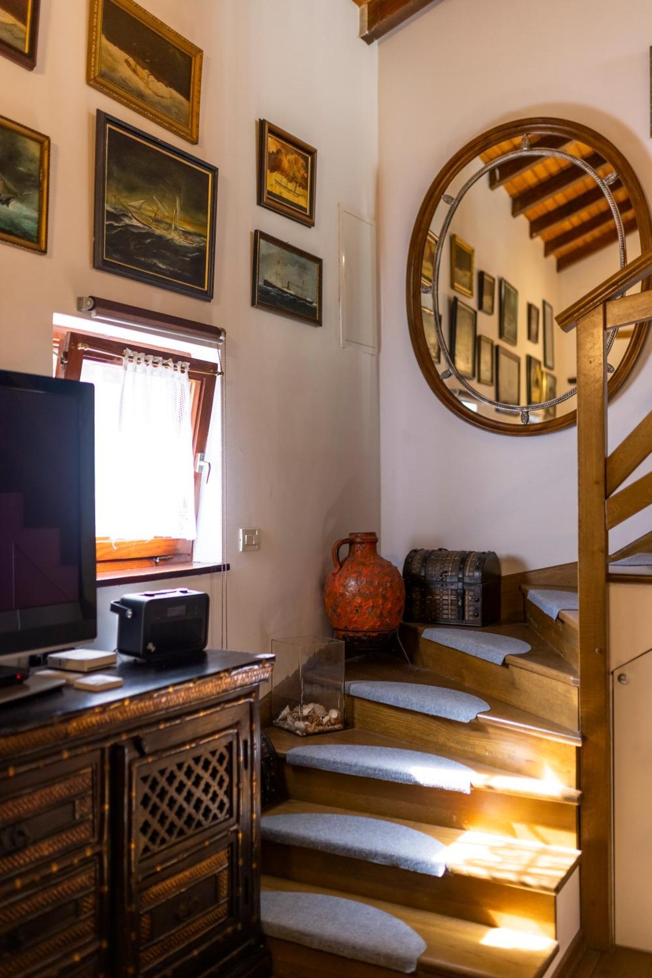 Villa Stone House Retreat à Mali Lošinj Extérieur photo