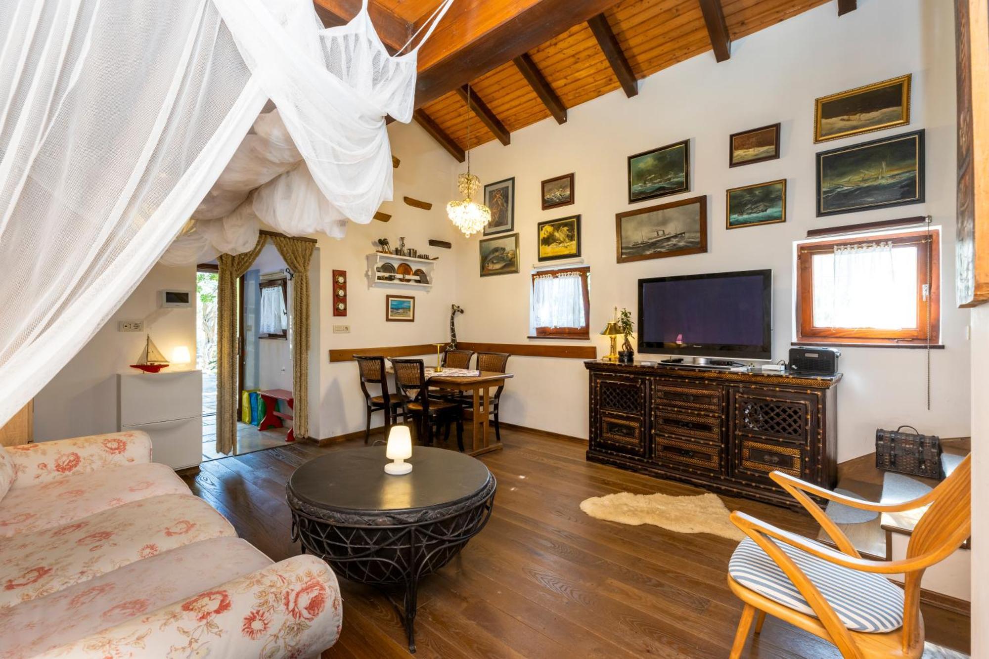 Villa Stone House Retreat à Mali Lošinj Extérieur photo