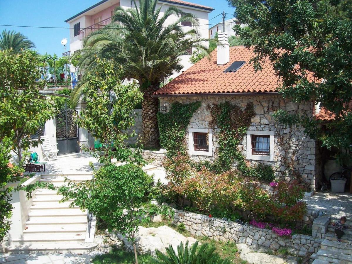 Villa Stone House Retreat à Mali Lošinj Extérieur photo