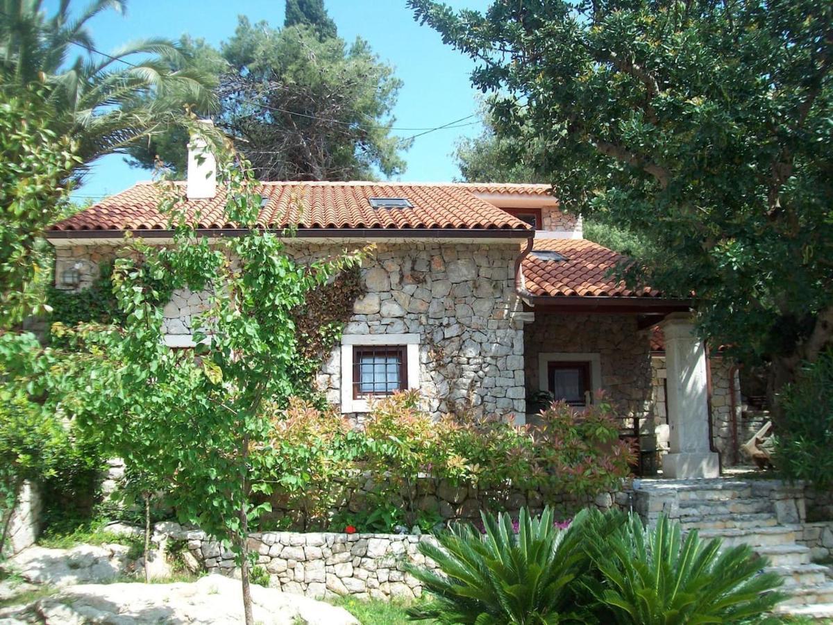 Villa Stone House Retreat à Mali Lošinj Extérieur photo